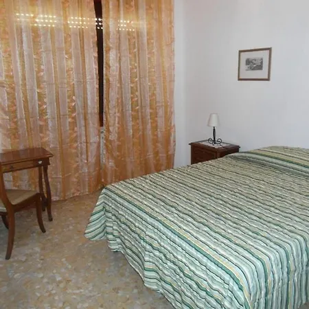 Guest house Sayuri 3*